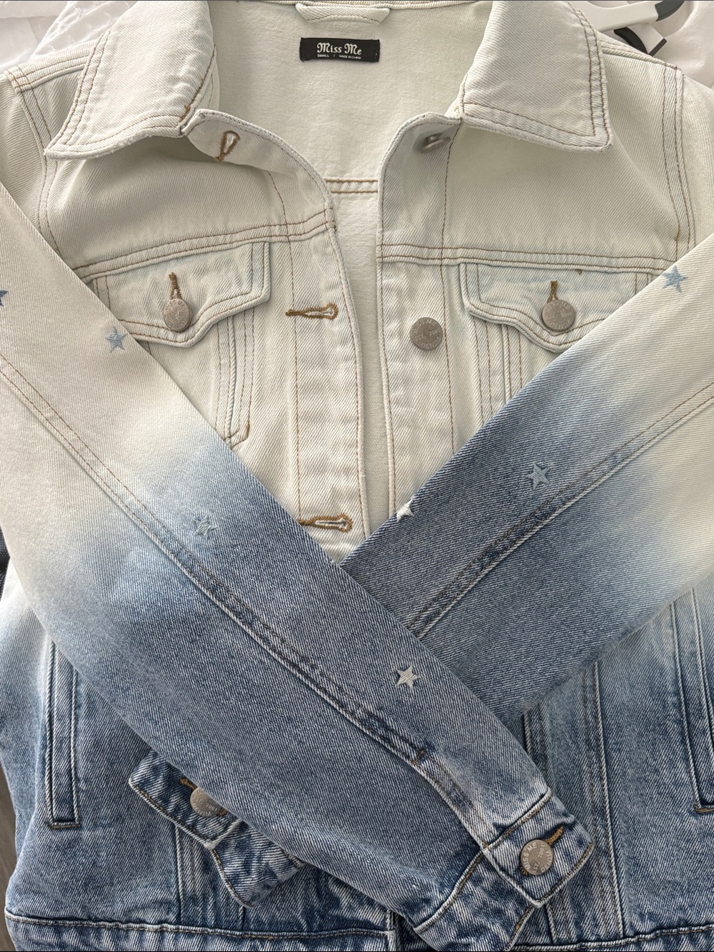 Miss Me Ombré Dip-Dye Denim Jacket Blue White Star Sleeves Small Festival Y2K